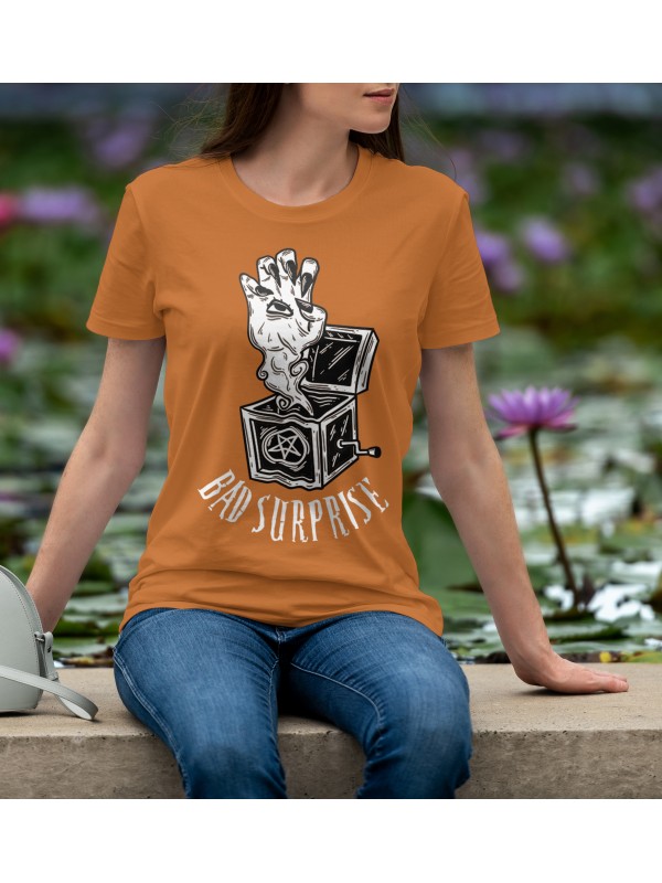 Дамска тениска Madcolors Apparel - Bad Surprise BAD00002 Дамска тениска Madcolors Apparel - Bad Surprise